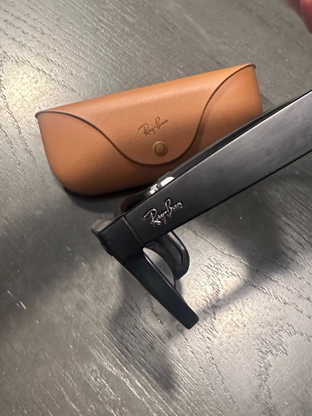 Ray-Ban Black Matte Sunglasses with Brown Case NEW!! never linked to a phone